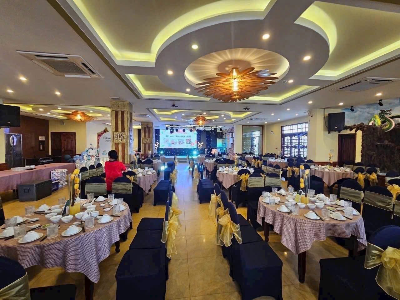 Nhà Hàng Cà Ty Phan Thiết – Không Gian Ẩm Thực Tinh Tế Giữa Trung Tâm Thành Phố